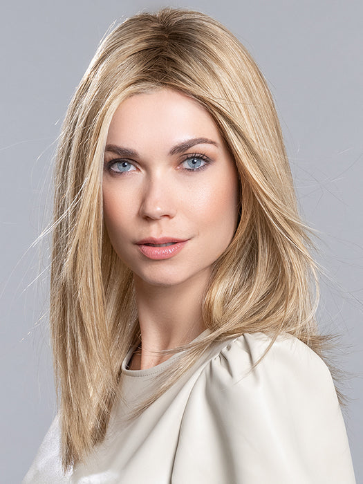 DREAM by ELLEN WILLE in SANDY BLONDE ROOTED 22.16.25 | Light Neutral Blonde, Medium Blonde, and Lightest Golden Blonde blend with dark shaded roots